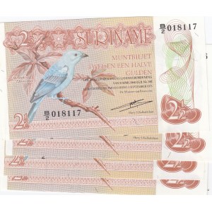 Suriname 2 1/2 Gulden 1973 (4)
