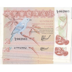 Suriname 2 1/2 Gulden 1978 (10)