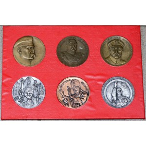 PRL, zestaw 6 sztuk ciekawych medali: 3 x Marszałek Józef Piłsudski, 3 x Papież Jan Paweł II