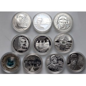 III RP, zestaw 10 x 10 złotych z lat 2004-2011