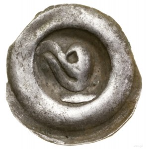 Znížený bracteate, 4. štvrtina 13. storočia; hlava orla v l...