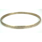 Silver bracelet, sample 916, weight 7.8g, diameter approx.65mm [10].