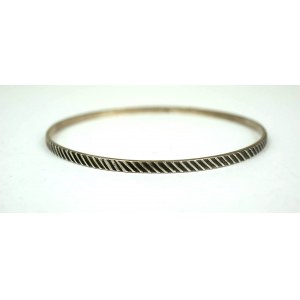 Silver bracelet, sample 875, weight 6.8g, diameter about 65mm [29].