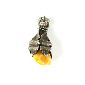 Pendant with grandlami, hunting motif, weight 5.1g, size approx. 25 x 15mm [54].