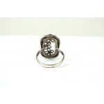 Ring, signed mp, weight 4.1g [105].