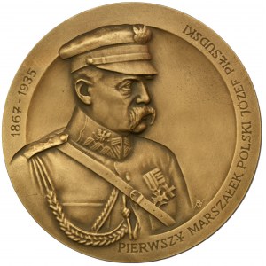 Medal Restoration of the School in Kutno named Józef Piłsudski