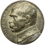 Badge with Piłsudski bust converted into signet ring