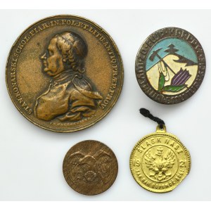 Set of decorations and medals (4 pcs.)
