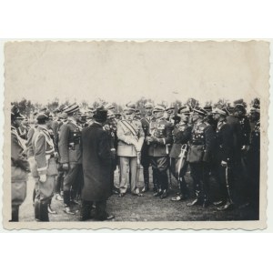 Second Polish Republic, Photo of Marshal Józef Piłsudski Surrounded by Generals and Officers, Kraków 1933
