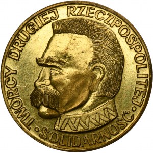 Medal of the Creator of the Second Polish Republic Piłsudski - Solidarity 1985