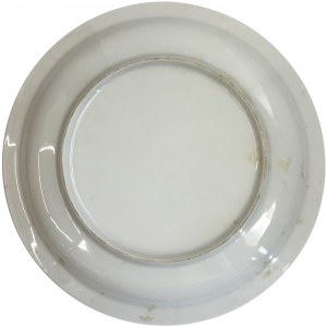 Porcelain patriotic plate with a half-figure of Józef Piłsudski