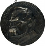 Medallion with a bust of Józef Piłsudski 1925 - Olga Niewska