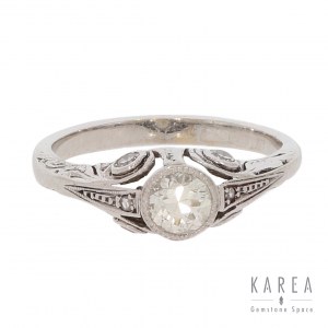 Diamond engagement ring, 1930s.