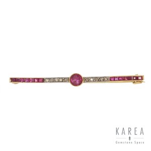 Brooch with rubies and rosettes, 1920s, art déco
