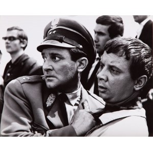 Autor unbekannt, Polen, 2. Hälfte des 20. Jahrhunderts, Fotos aus dem Film Heiliger Krieg, Regie: Julian Dziedzina, 1965 - Ryszard Pietruski und Roman Kłosowski