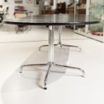 Ausziehbarer Tisch 'S1052', Entwurf von Marcel Breuer (1902-1981)