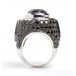 Kunzite colourless diamond black diamond gold band ring