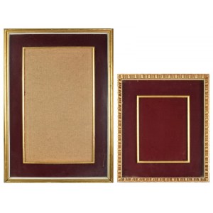 Set of two frames - different