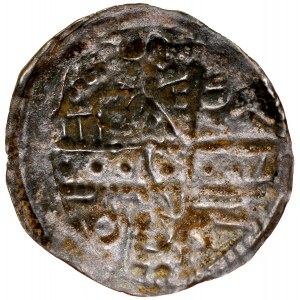 Ks. Opolsko-Raciborskie, Bolesław Wysoki 1177-1195, Denar, Av.: Dwie postacie z chorągwią, litera S, Rv.: Krzyż perełkowy, między jego ramionami napis: BOLE.