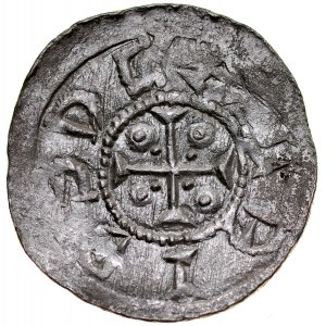 Bolesław III Krzywousty 1107-1138, Denar, Av.: Książę i Św. Wojciech, Rv.: Krzyż o ramionach zakończonych krokwiami o kształcie trójkątów, między ramionami małe kropki, oraz kule z kropkami, napis: ALBIBEDC.