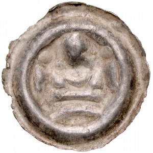 Knoflíkový náramek 2. pol. 13. století, knoflíkový náramek, blíže neurčený okrsek, Av: Kníže na hradbách, po stranách dvě věže.