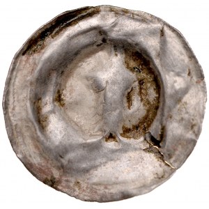 Brakteat guziczkowy II poł. XIII w., nieokreślona prowincja, Av.: Głowa Żyda z pejsami w charakterystycznej szpiczastej czapie.