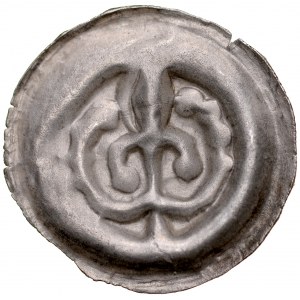 Pomorze Wschodnie, Świątopełk II Wielki 1217-1266, Brakteat guziczkowy, Pomorze Gdańskie, Av.: Lilia z gałązką, RR.