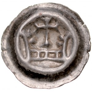 Knopfarmband, Av: Krone, darüber ein auf einen Punkt gestütztes Kreuz.