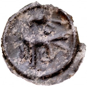 Knoflík brakteát 2. polovina 13. století, blíže neurčený okres, Kujavsko?, Av: Stojící drak s hlavou vpravo. RRR.
