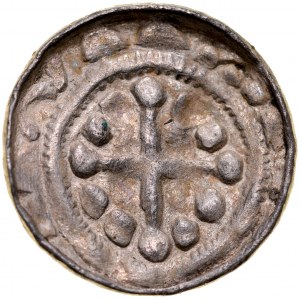 Denar krzyżowy XI w., Av.: Krzyż kawalerski, Rv.: Krzyż prosty, ramiona zakończone kropkami, między ramionami po dwie kropki.