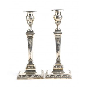 Pair of English Victorian sterling silver candlesticks - Sheffield 1874, mark of HAWKSWORTH, EYRE & Co.