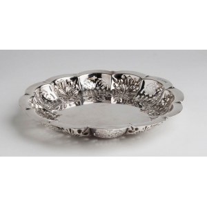 English Edwardian sterling silver basket - Sheffield 1907, mark of PEARCE & SONS Ltd