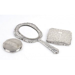 Lot consisting of two powder compact and a silver hand mirror - 1930s - 1950s