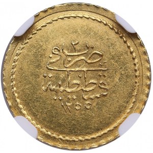 Turkey, Constantinople ½ Memduhiye Altin AH1255//2 / 1840 AD - Abdul Mejid (1839-1861) - NGC MS 63+