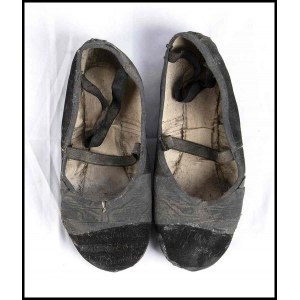 Derevianko, Vladimir (1959) Signed dance shoes