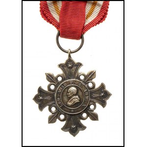 HOLY SEE A Silver Cross “Pro Ecclesia Et Pontefice”, Second Class