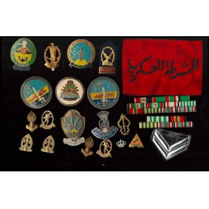 EGYPT Lot of badges, campaign ribbons and sleve band
