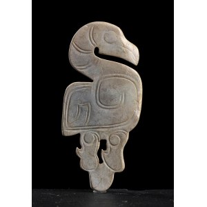 A JADE SMALL PLAQUE WITH A STYLIZED BIRD