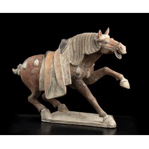 A FINE PAINTED POTTERY HORSE