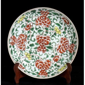 A POLYCHROME ENAMELED PORCELAIN DISH