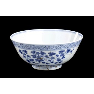 A 'BLUE AND WHITE' PORCELAIN BOWL