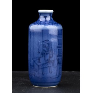 A BLUE GLAZED PORCELAIN SNUFF BOTTLE