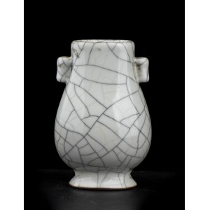 A GUAN-TYPE GLAZED PORCELAIN SMALL HU VASE