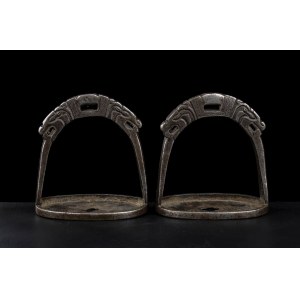 A PAIR OF METAL STIRRUPS