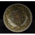 A SLIP INLAID GLAZED CERAMIC BOWL