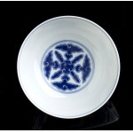 A 'BLUE AND WHITE’ PORCELAIN BOWL