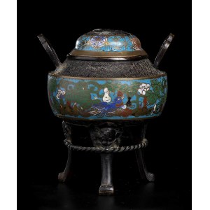 A CLOISONNÉ ENAMELED METAL TRIPOD INCENSE BURNER