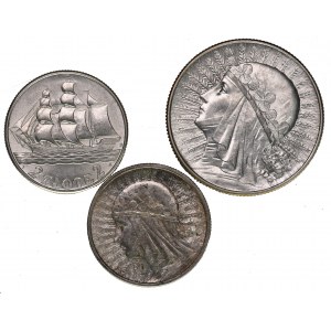 Zestaw srebrnych monet II RP - ładne w prezencji 