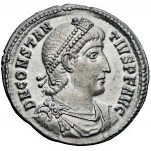 Constantius II, Silicion, Konstantinopol, 351-355