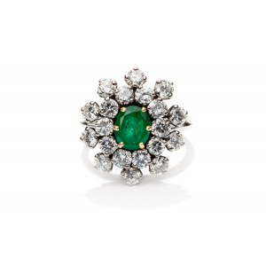 Ring with emerald and diamonds 2nd half of 20th century, jewelry